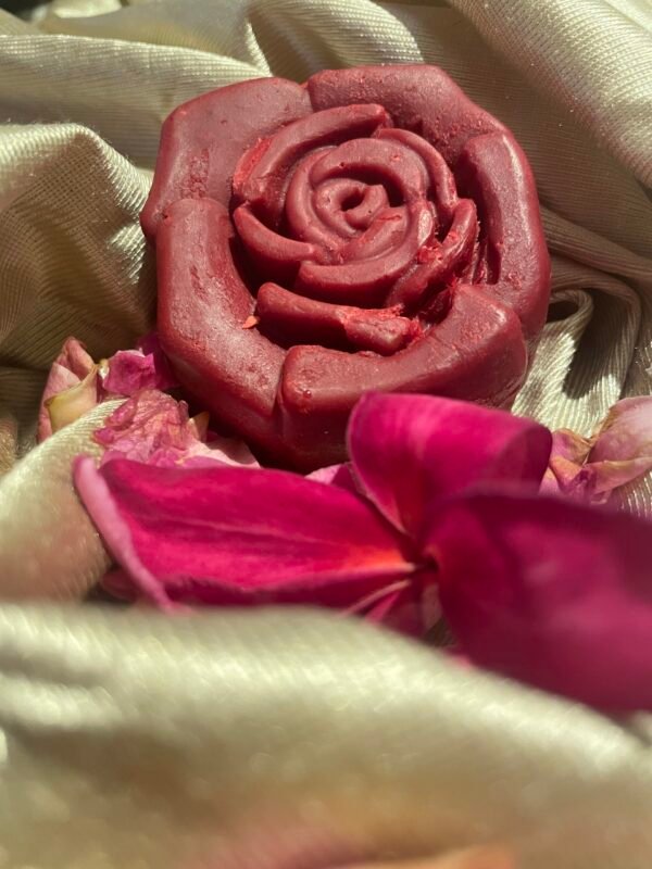 Handcrafted Rose Bathing Bar(100 gms)